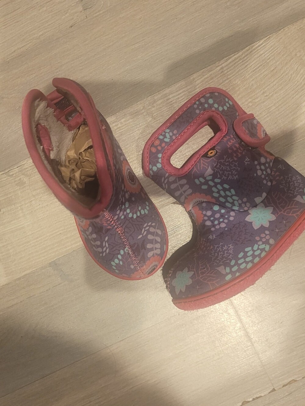 Bogs Baby Super Flower Boot Size 6c